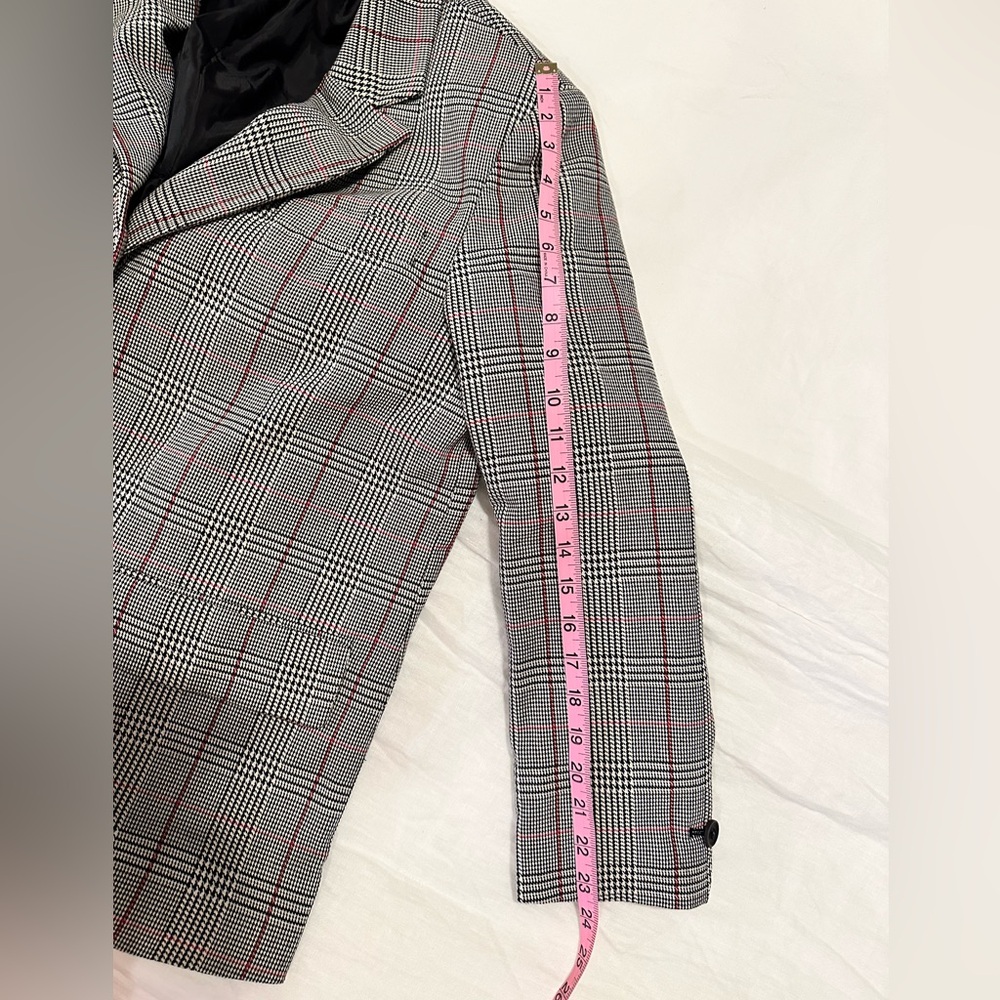 Zara Basic Collection Houndstooth Plaid Oversized… - image 4